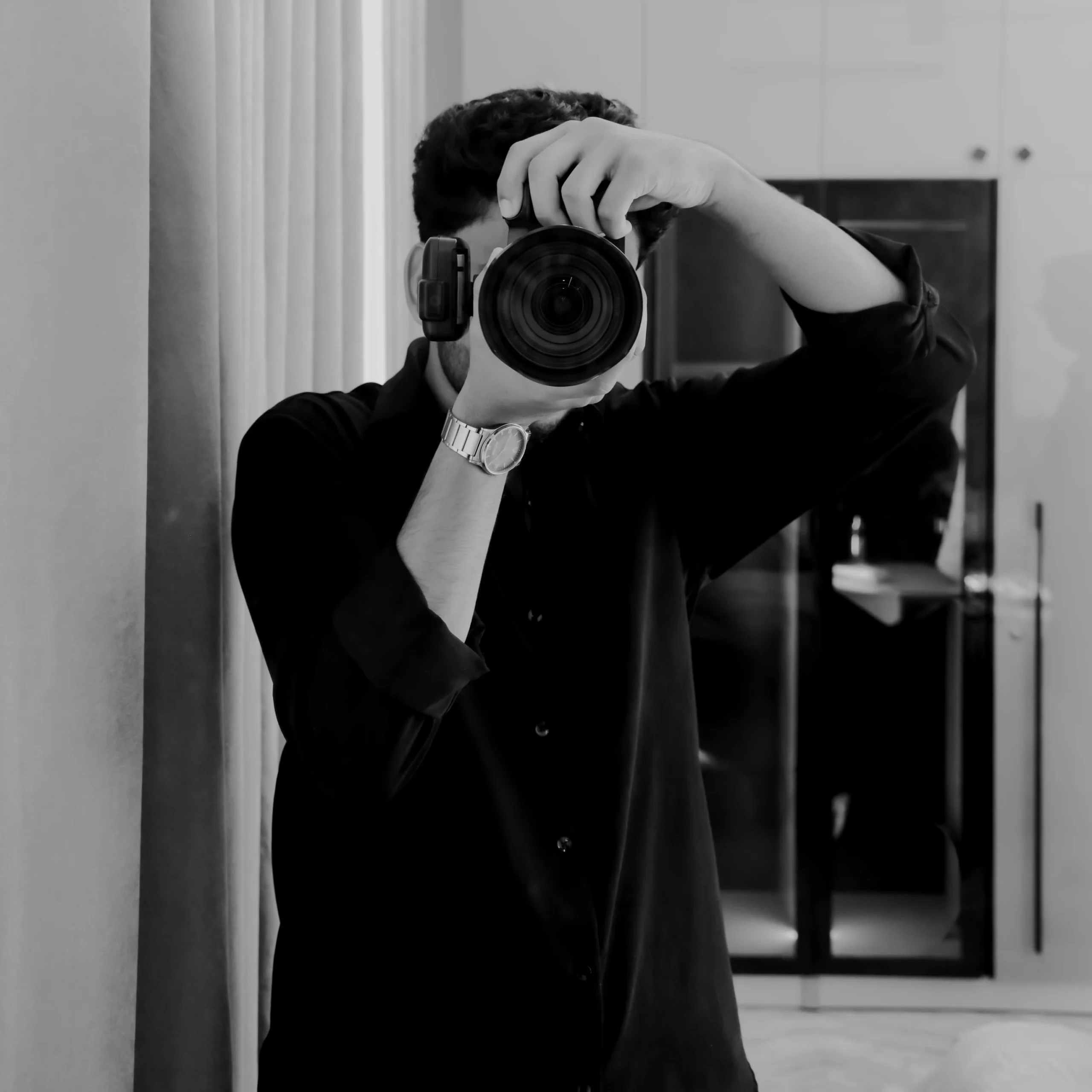 Mobile videography and photography